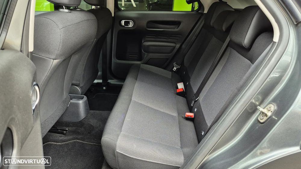 Citroën C4 Cactus 1.6 BlueHDi Feel J17 - 17