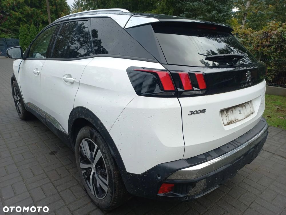 Peugeot 3008 1.5 BlueHDi Allure S&S EAT8 - 4