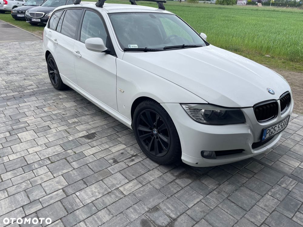 BMW Seria 3 - 25