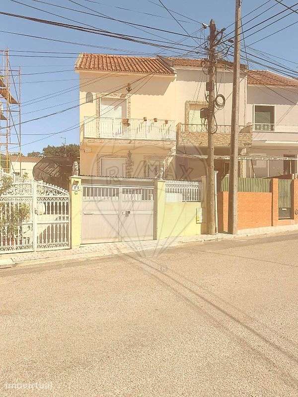 Moradia T2 para venda - Grande imagem: 3/3