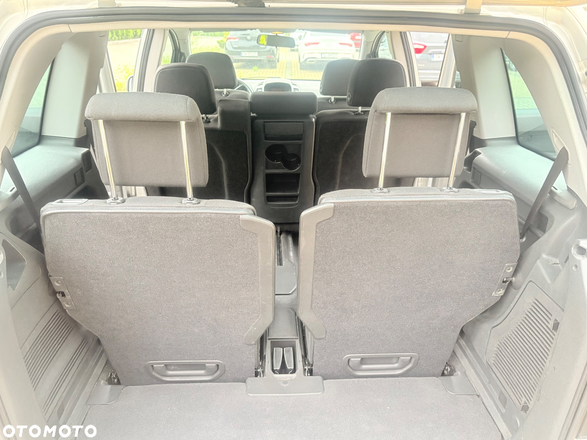 Opel Zafira 1.6 Enjoy - 8