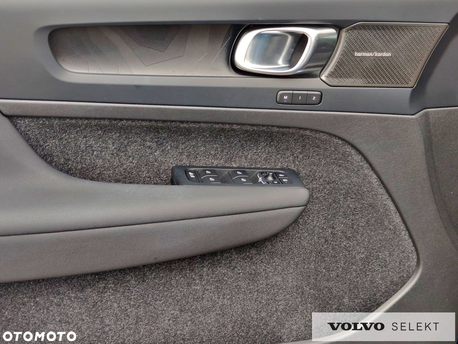 Volvo XC 40 - 11
