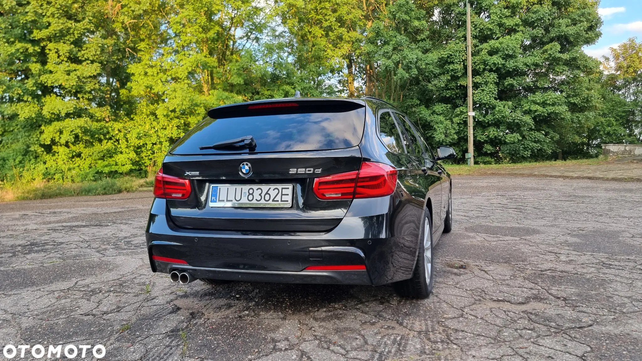 BMW Seria 3 320d Touring xDrive Edition M Sport Shadow - 5