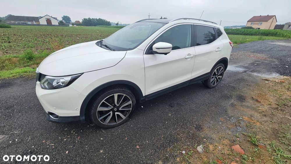 Nissan Qashqai 1.6 dCi Xtronic TEKNA+ - 5