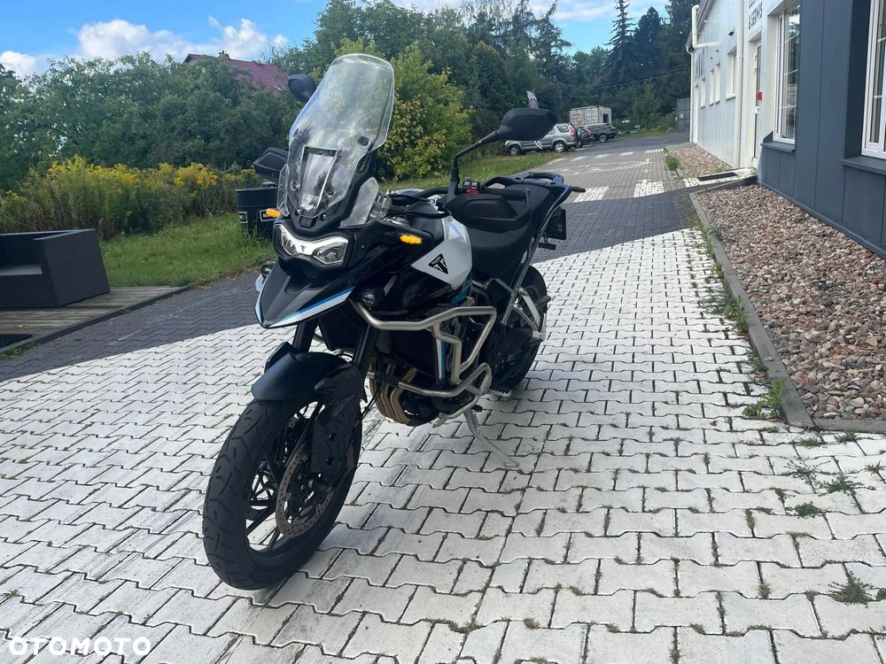 Triumph Tiger - 5
