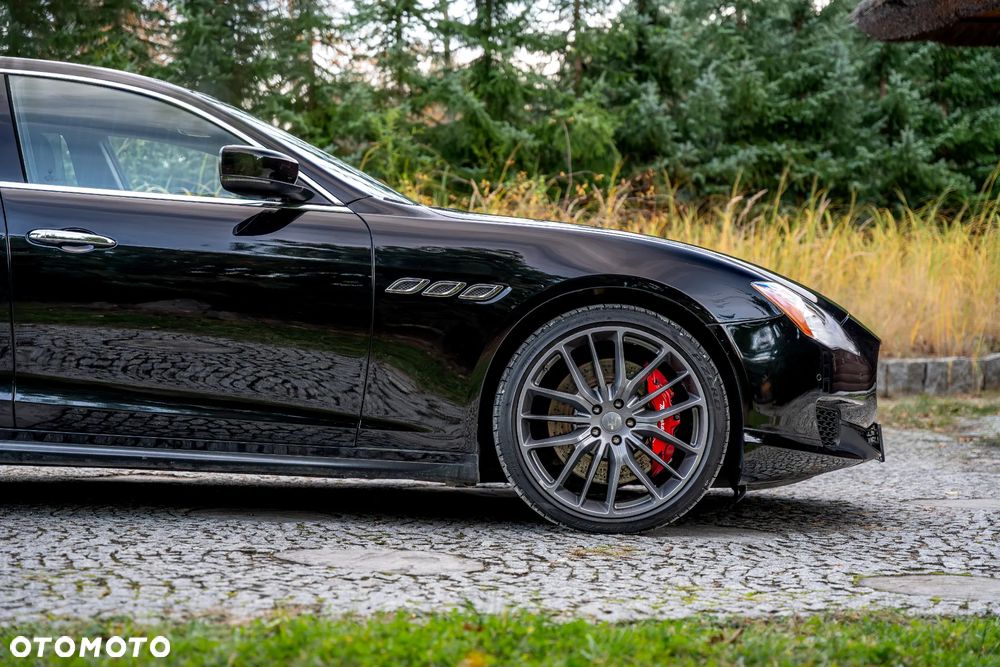Maserati Quattroporte GTS - 10