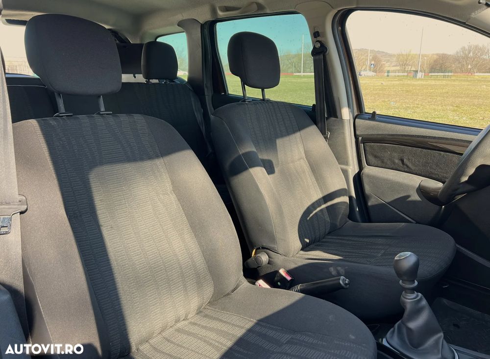 Dacia Duster dCi 110 FAP 4x4 Prestige - 9
