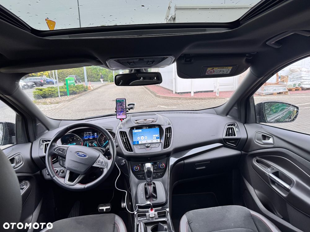 Ford Kuga 2.0 TDCi AWD ST-Line - 11