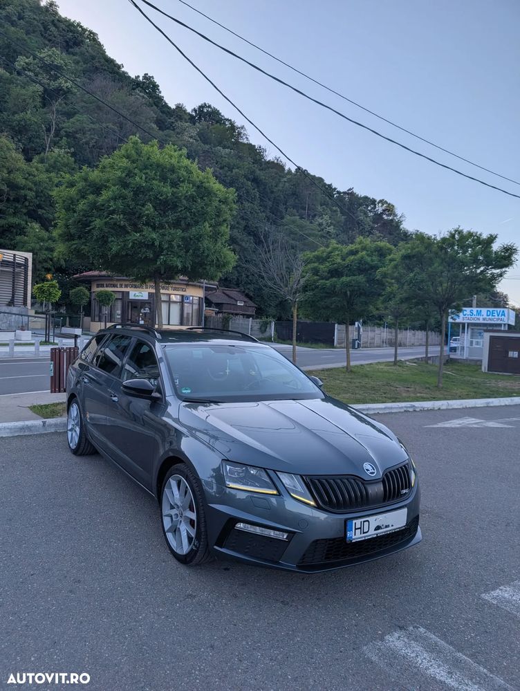 Skoda Octavia 2.0 TDI RS - 4