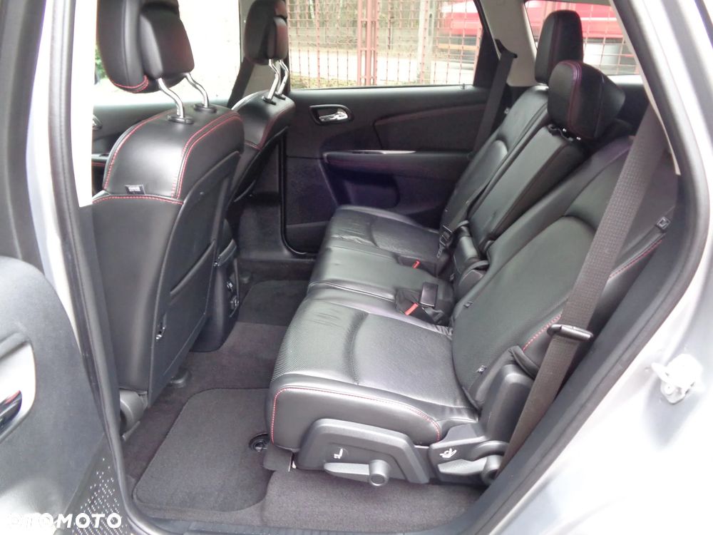 Dodge Journey - 11