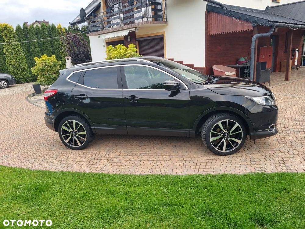 Nissan Qashqai 1.6 DCi Tekna - 22