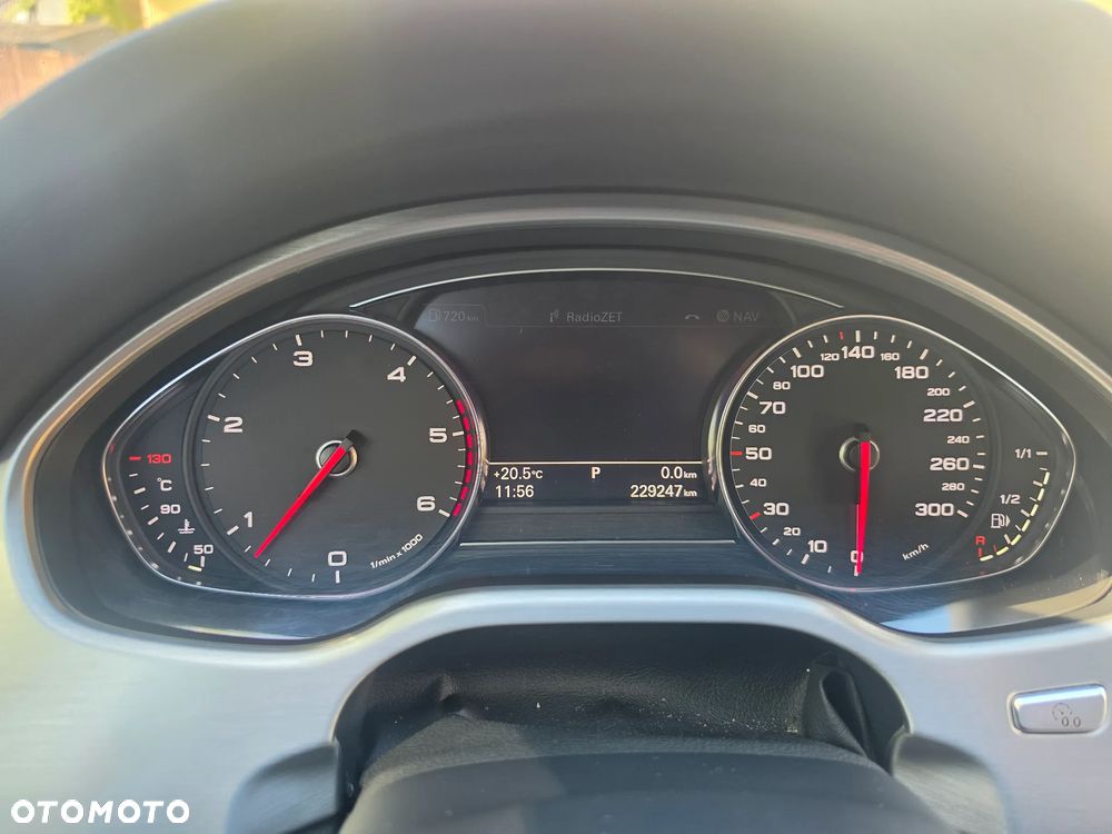 Audi A8 4.2 TDI Quattro - 5