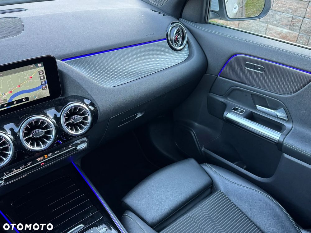 Mercedes-Benz EQA 250+ Electric Art - 20