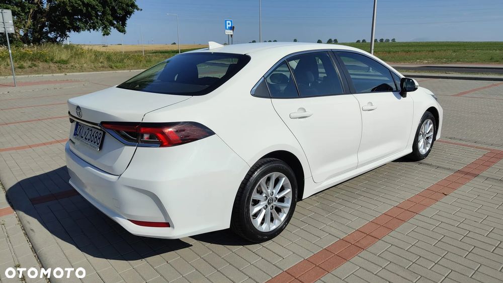Toyota Corolla 1.6 Comfort - 3