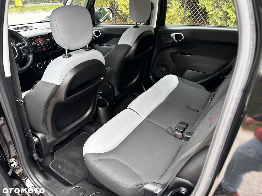 Fiat 500L 1.4 T-Jet 16V Lounge - 20