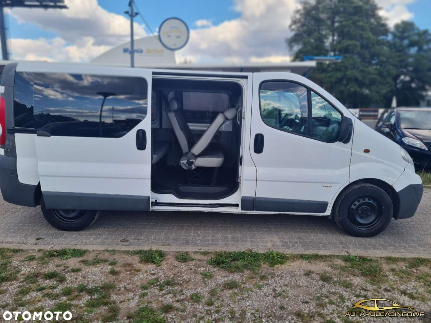 Opel Vivaro - 3
