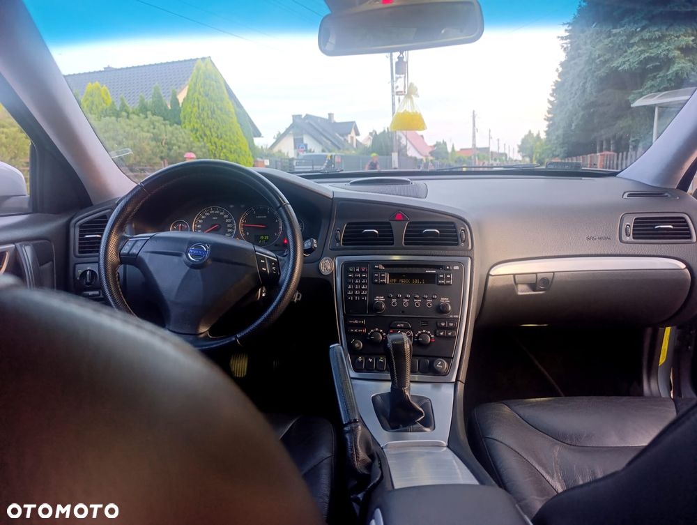 Volvo V70 2.4 D DPF Edition Comfort - 12