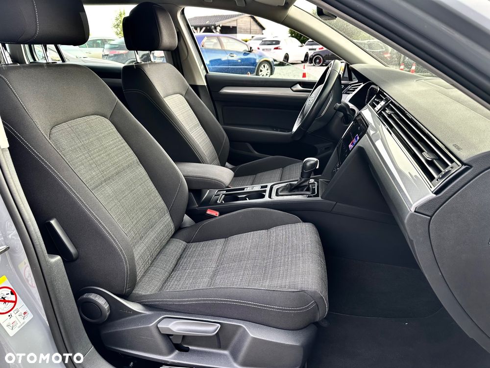 Volkswagen Passat 2.0 TSI Elegance DSG - 33