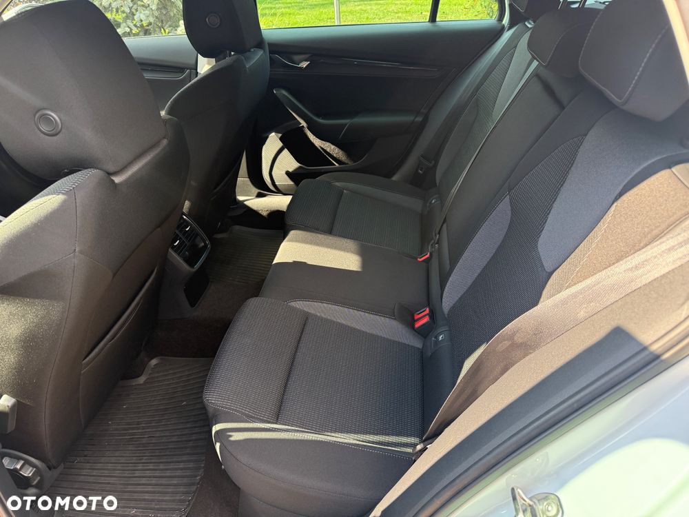 Skoda Octavia 1.5 TSI ACT Ambition - 25