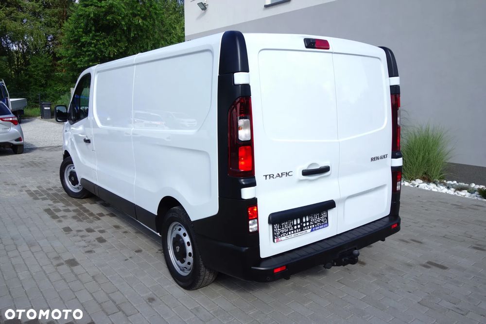 Renault Trafic  2.0 DCI 120 KM Long Klima Kamera Ledy - 4