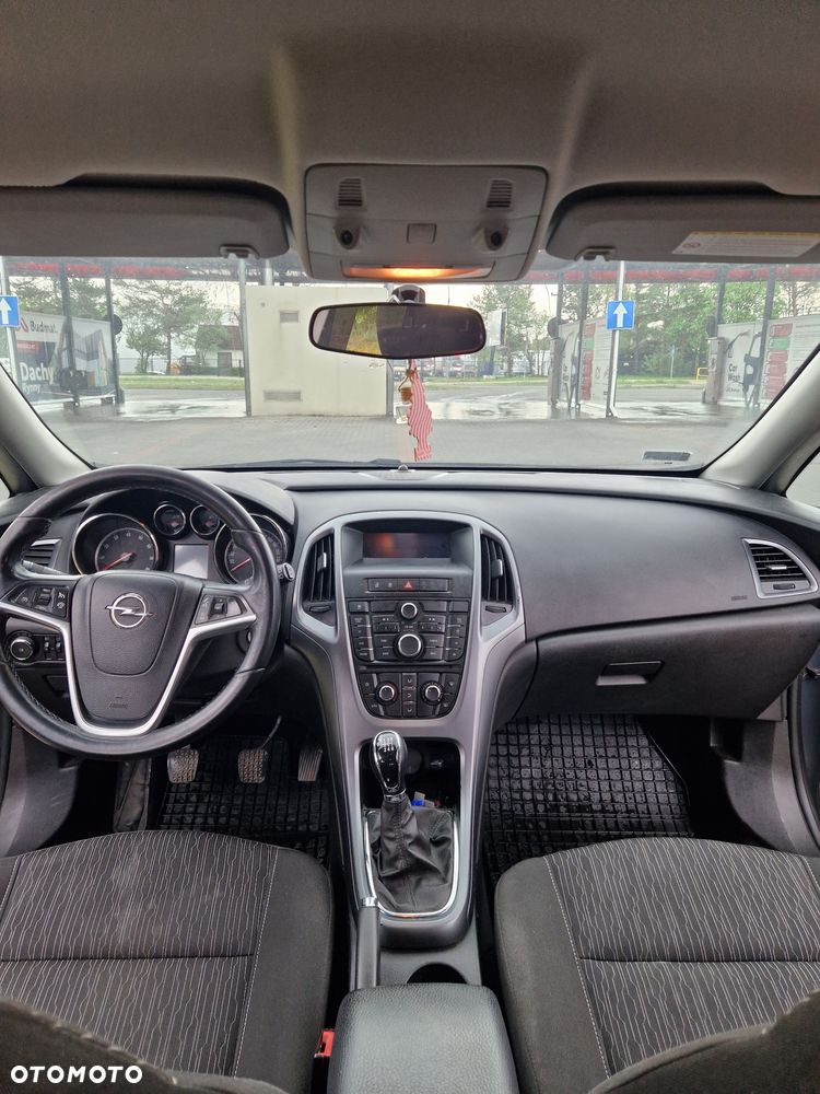 Opel Astra 1.4 T Cosmo S&S - 8