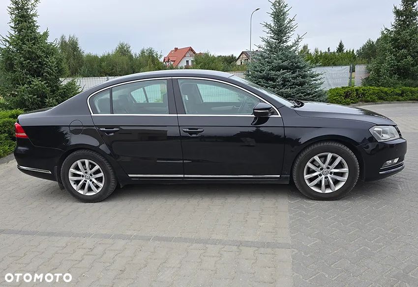 Volkswagen Passat 2.0 TDI Highline DSG - 9