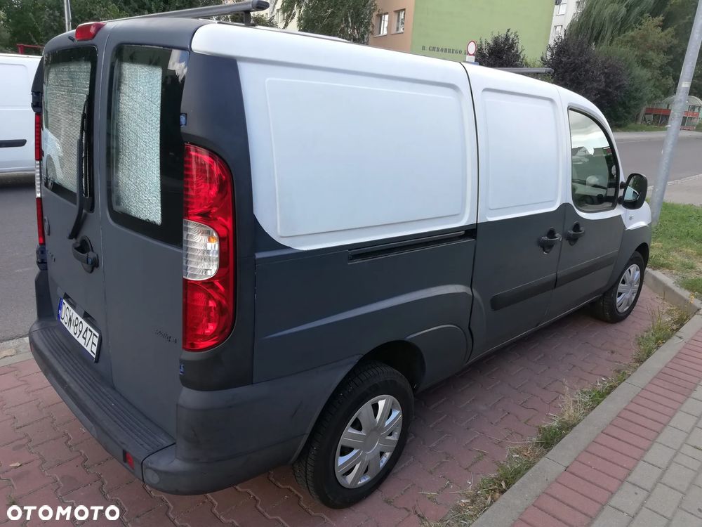Fiat Doblo 1.9 JTD ELX - 1