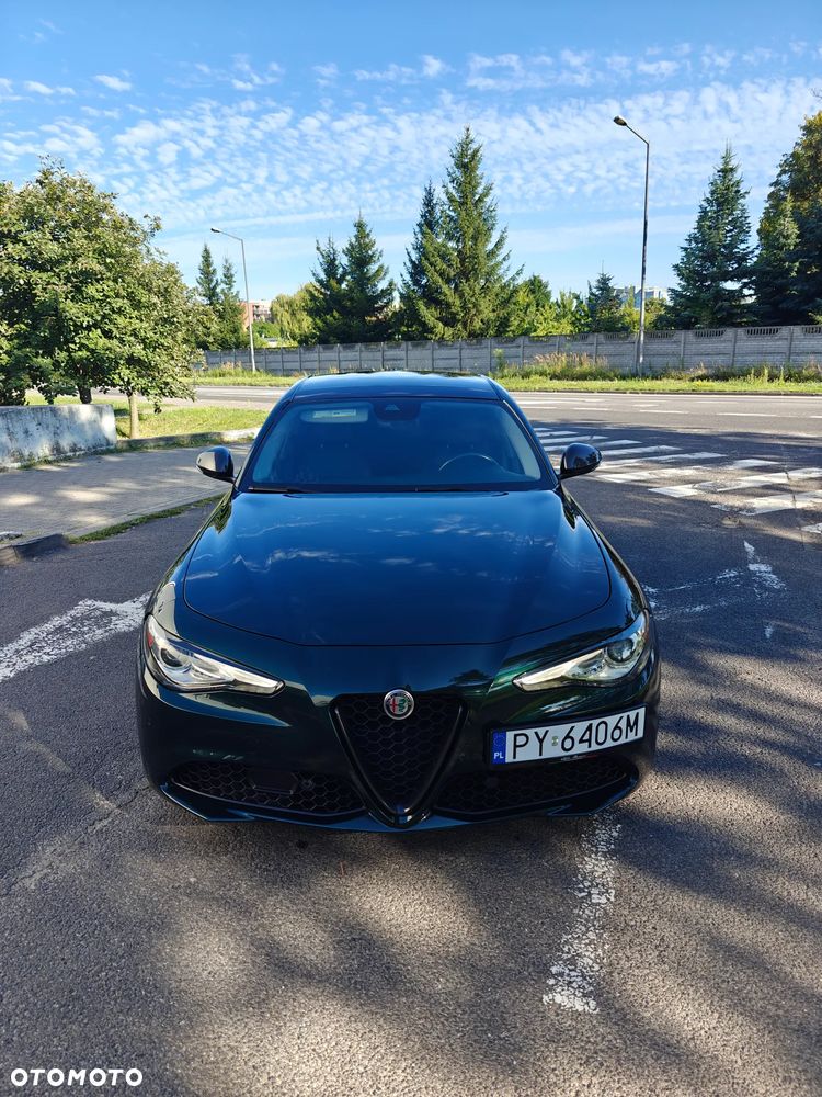 Alfa Romeo Giulia - 2