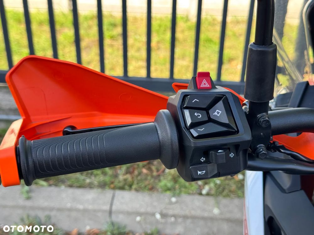 KTM Adventure 390 - 7