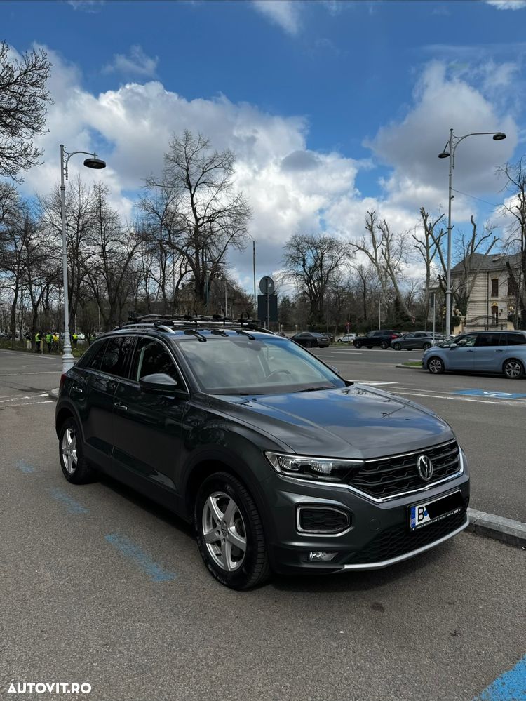 Volkswagen T-Roc - 1