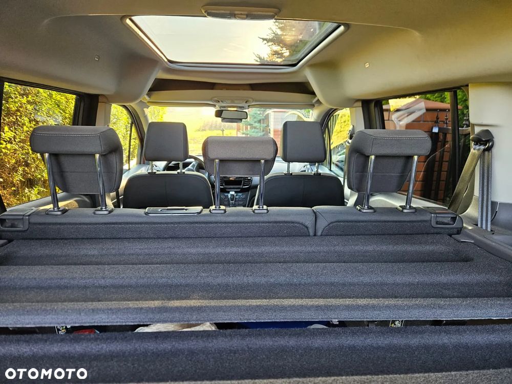 Ford Tourneo Connect 1.5 EcoBlue Titanium PowerShift - 8