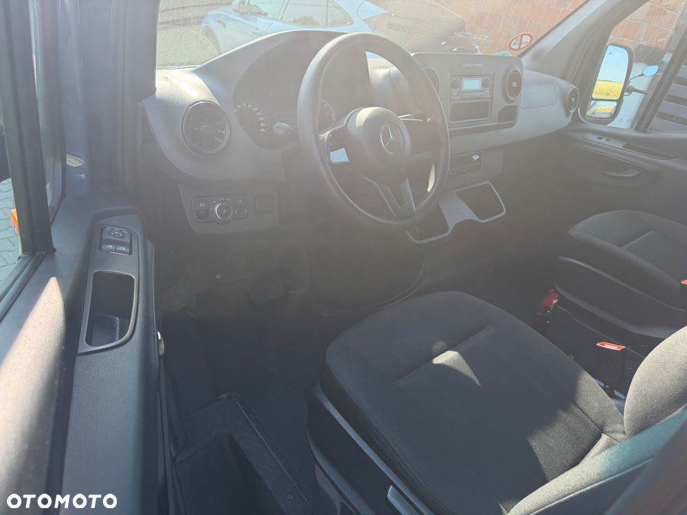 Mercedes-Benz Sprinter ESprinter - 8