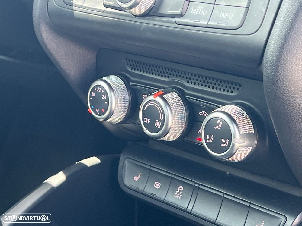 Audi A1 1.6 TDI S-line - 13