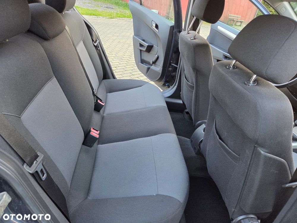Opel Astra 1.6 Selection - 23