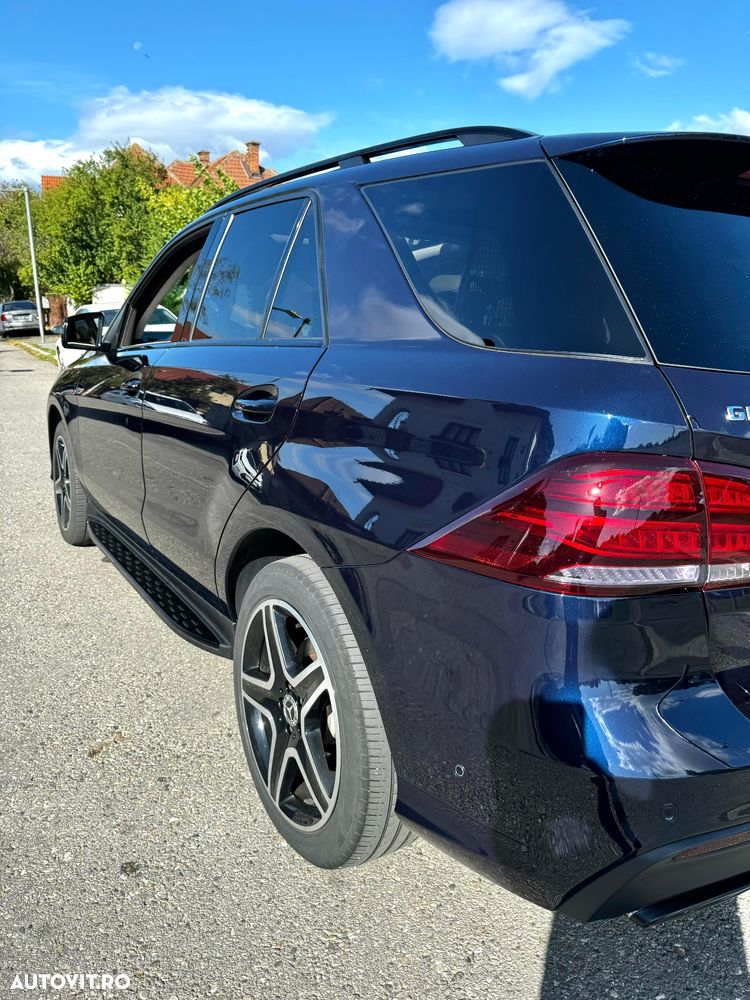 Mercedes-Benz GLE 350 d 4MATIC - 2