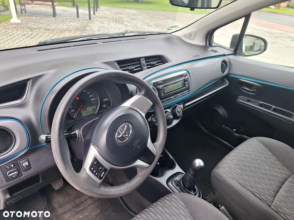 Toyota Yaris - 9