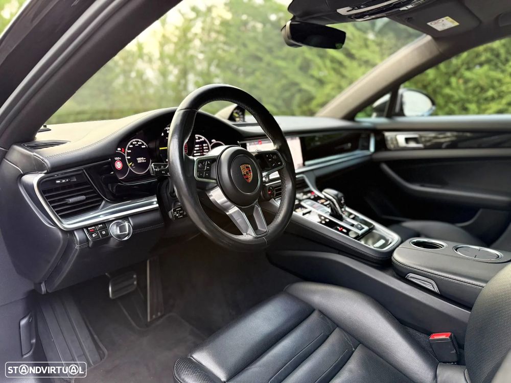 Porsche Panamera Sport Turismo 4 E-Hybrid Platinum Edition - 13