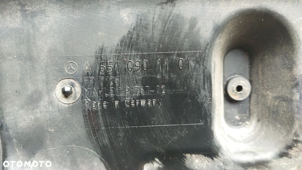 OBUDOWA FILTRA POWIETRZA A6510901101 Mercedes - 3
