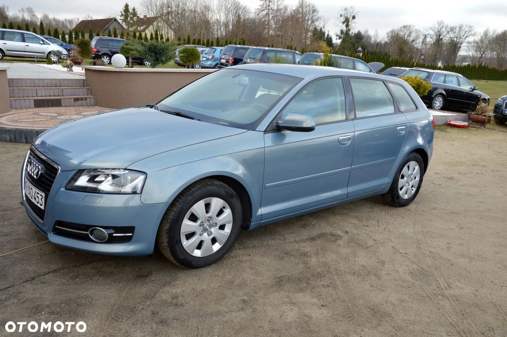 Audi A3 Sportback 1.6 TDI Attraction - 13