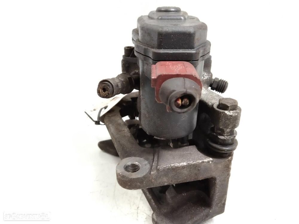 PINÇA TRAVÃO TRASEIRA DIREITA AUDI A4 2007 - - 3