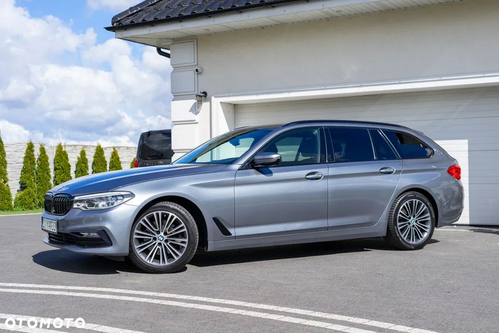 BMW Seria 5 520d M Sport Edition - 12