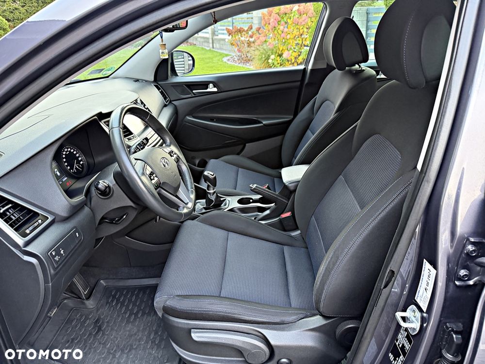 Hyundai Tucson 2.0 CRDI 2WD Style - 17
