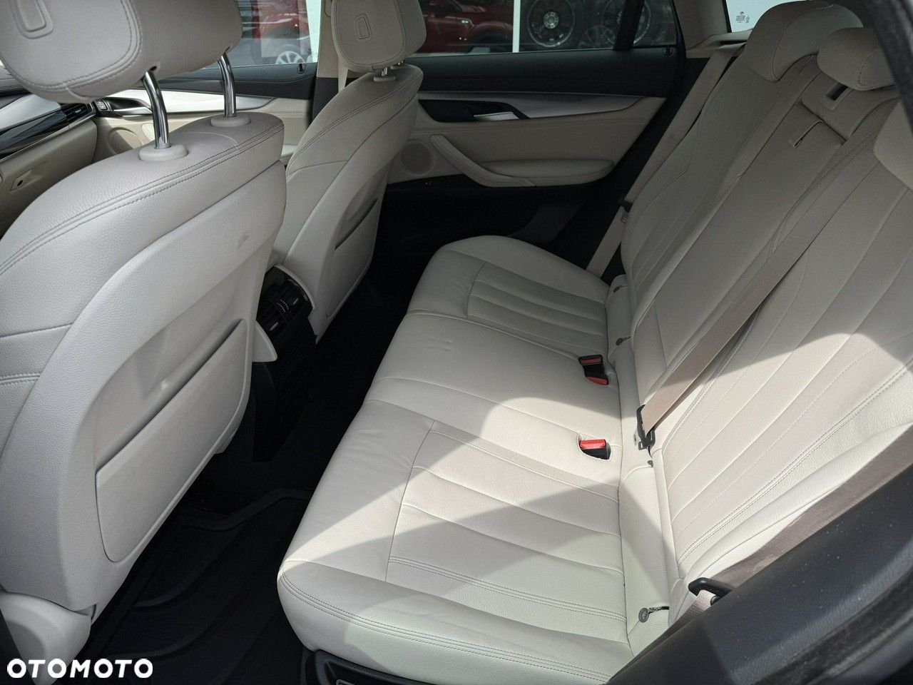 BMW X6 xDrive30d - 14