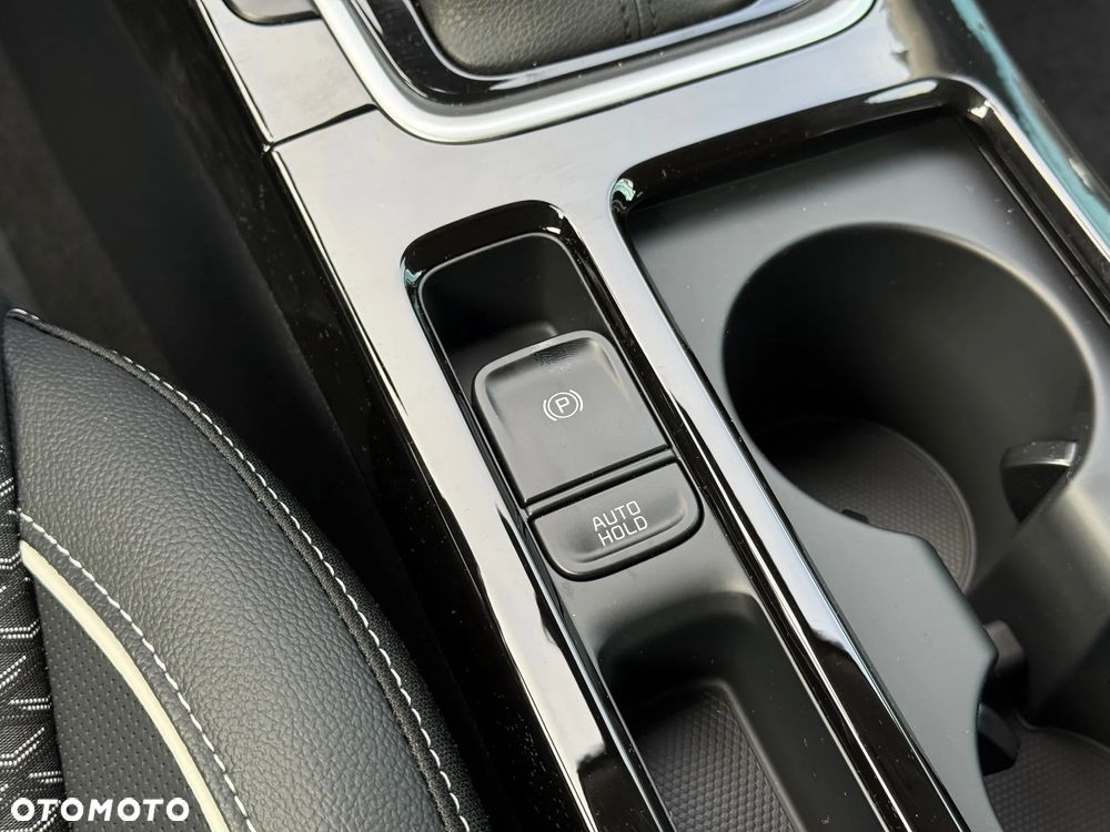 Kia XCeed 1.6 T-GDI Business Line DCT - 29