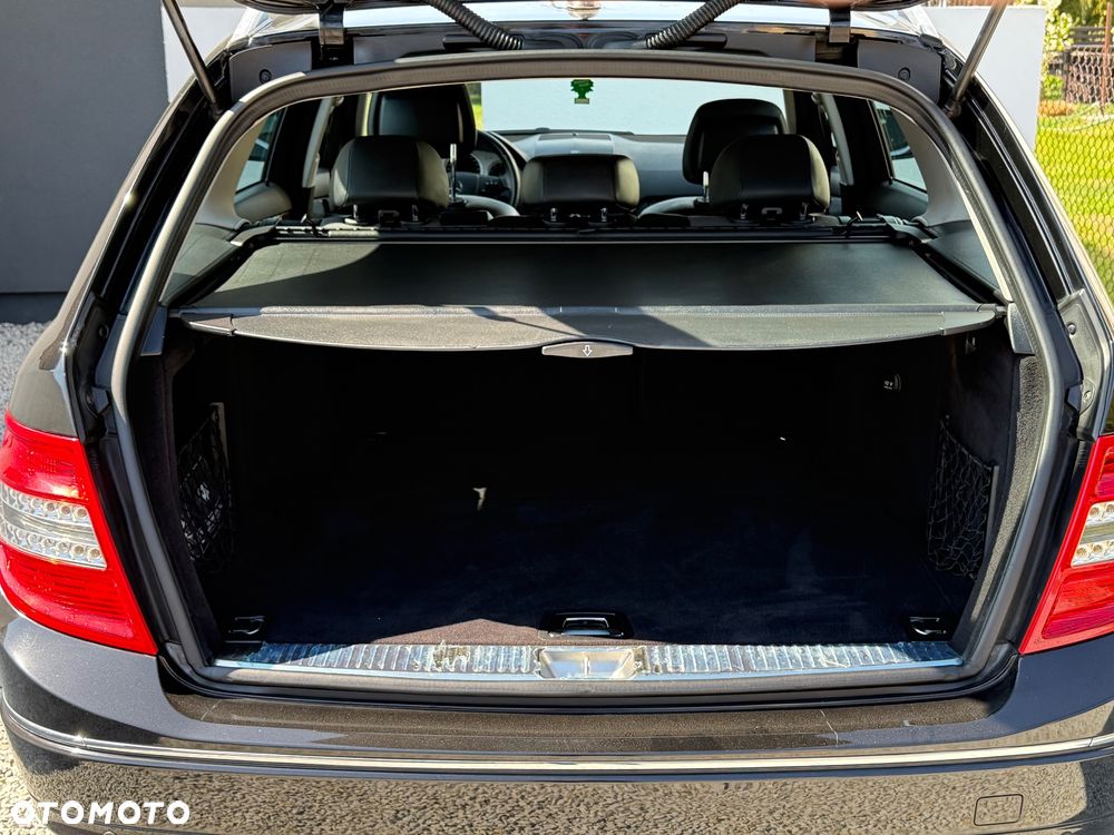 Mercedes-Benz Klasa C 180 Kompressor - 37