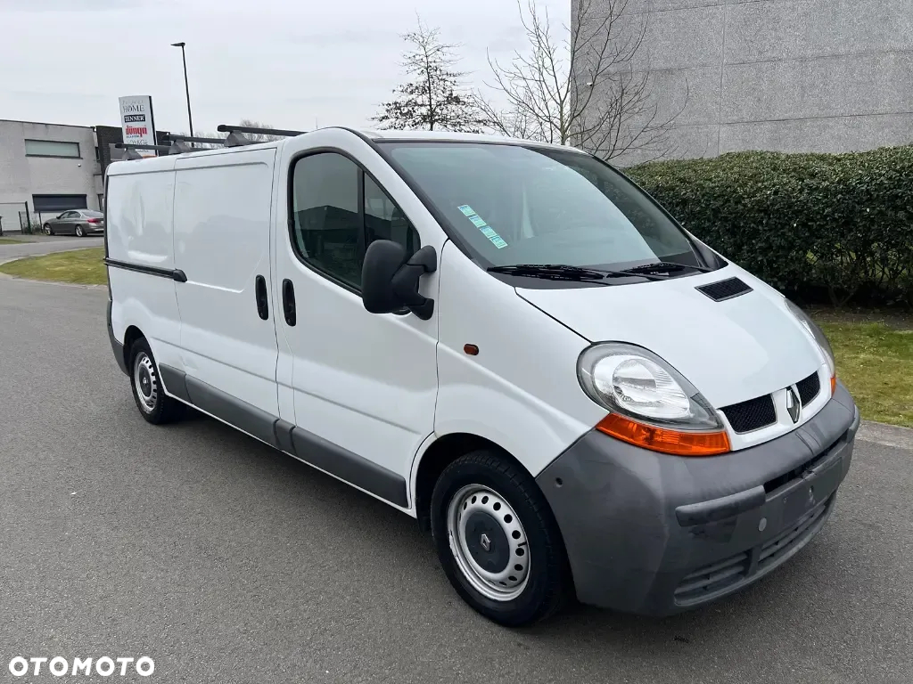 Renault Traffic - 5
