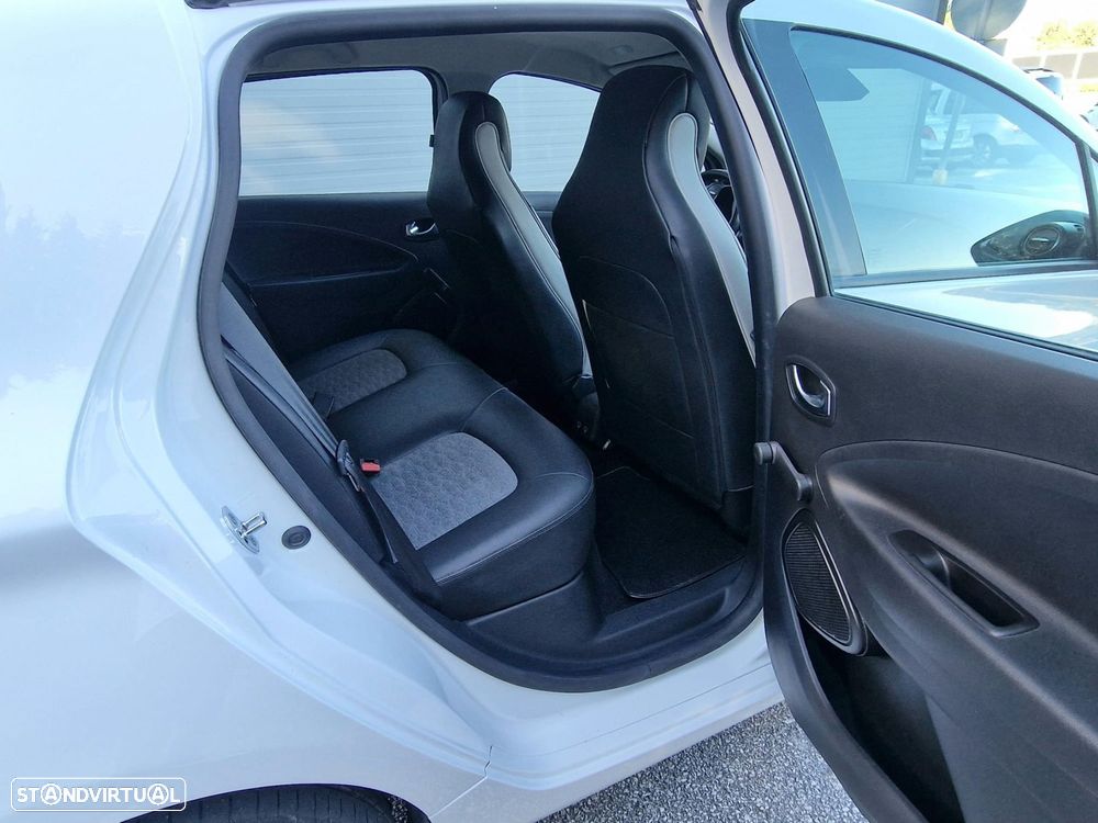 Renault Zoe - 11