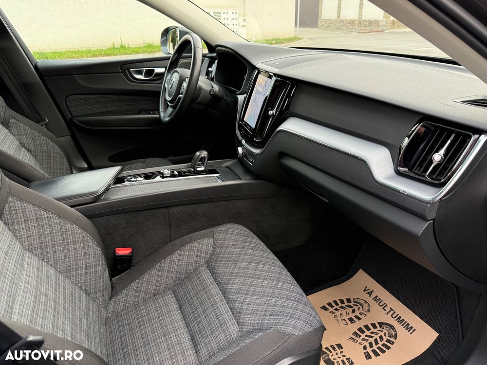 Volvo XC 60 B4 D AWD Core - 14