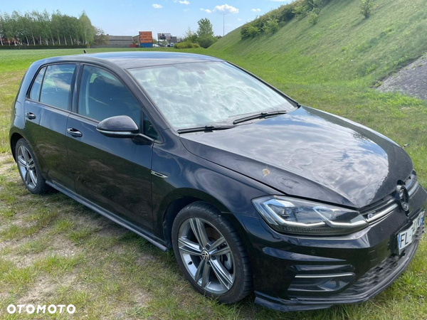 Volkswagen Golf VIII 2.0 TDI R-Line DSG