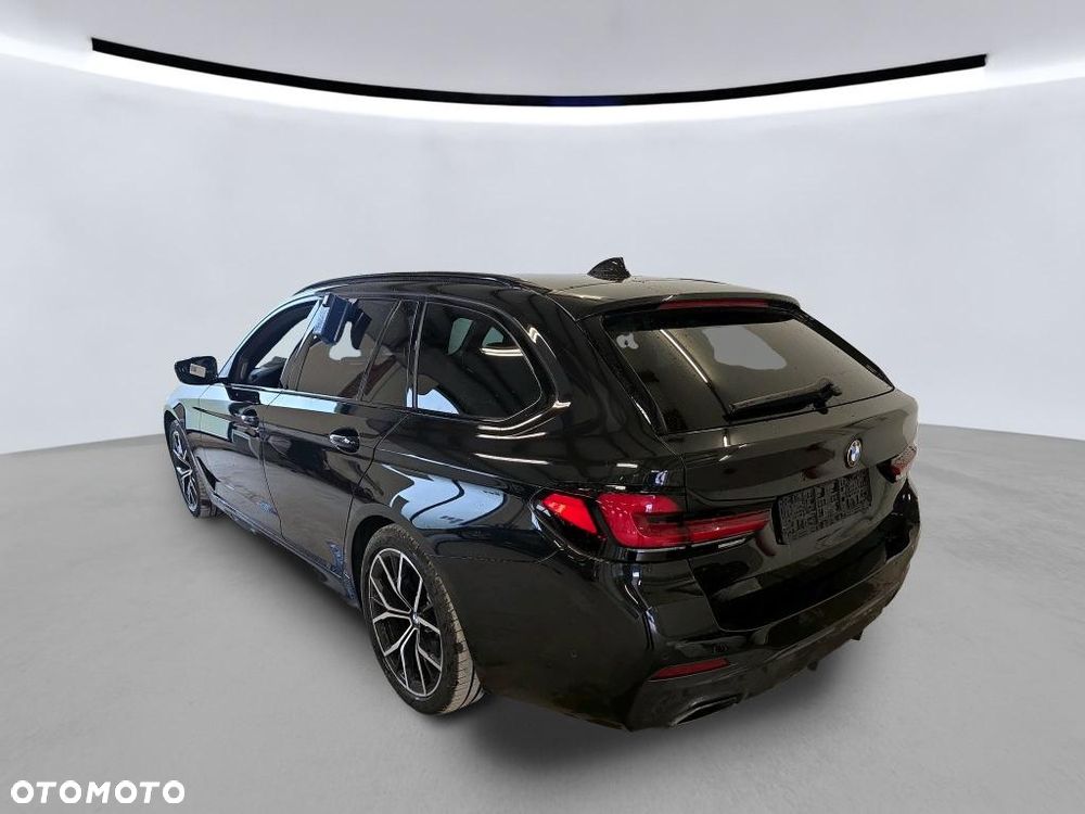 BMW Seria 5 540d xDrive M Sport Edition - 6
